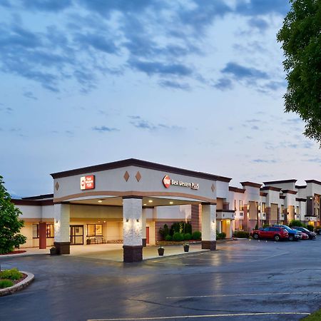 Best Western Plus Milwaukee Airport Hotel & Conference Center Екстериор снимка