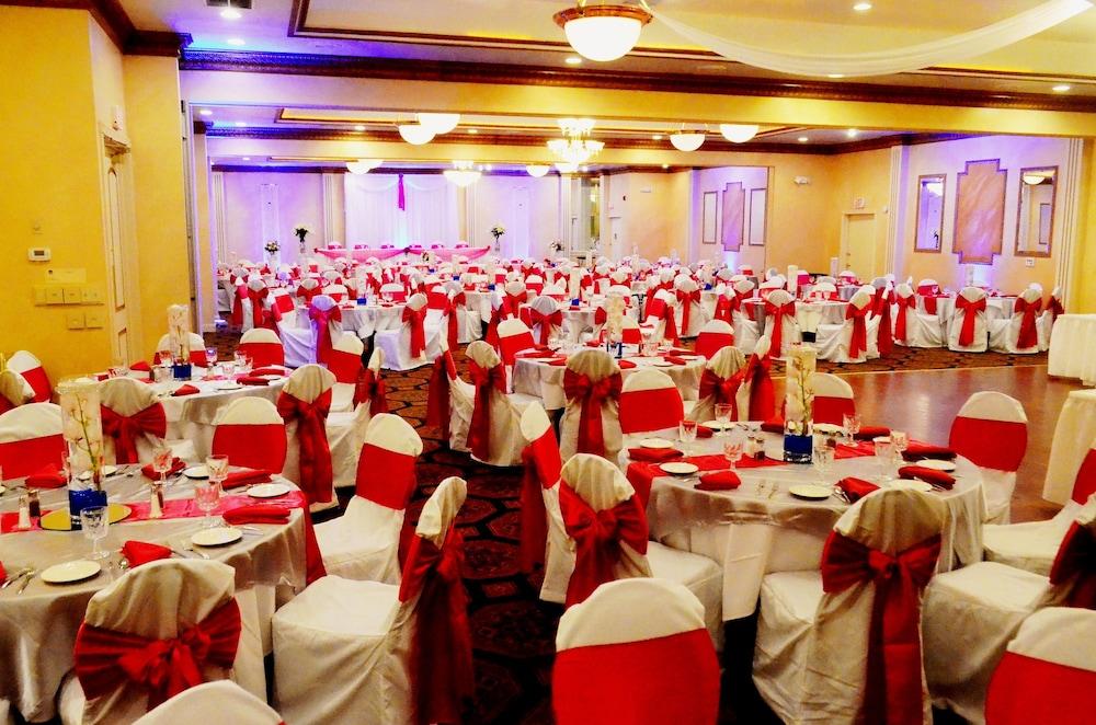 Best Western Plus Milwaukee Airport Hotel & Conference Center Екстериор снимка